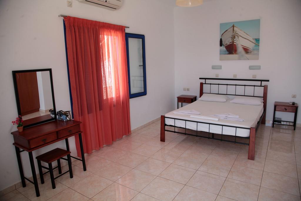 Paralia Guest House Agia Roúmeli Zimmer foto