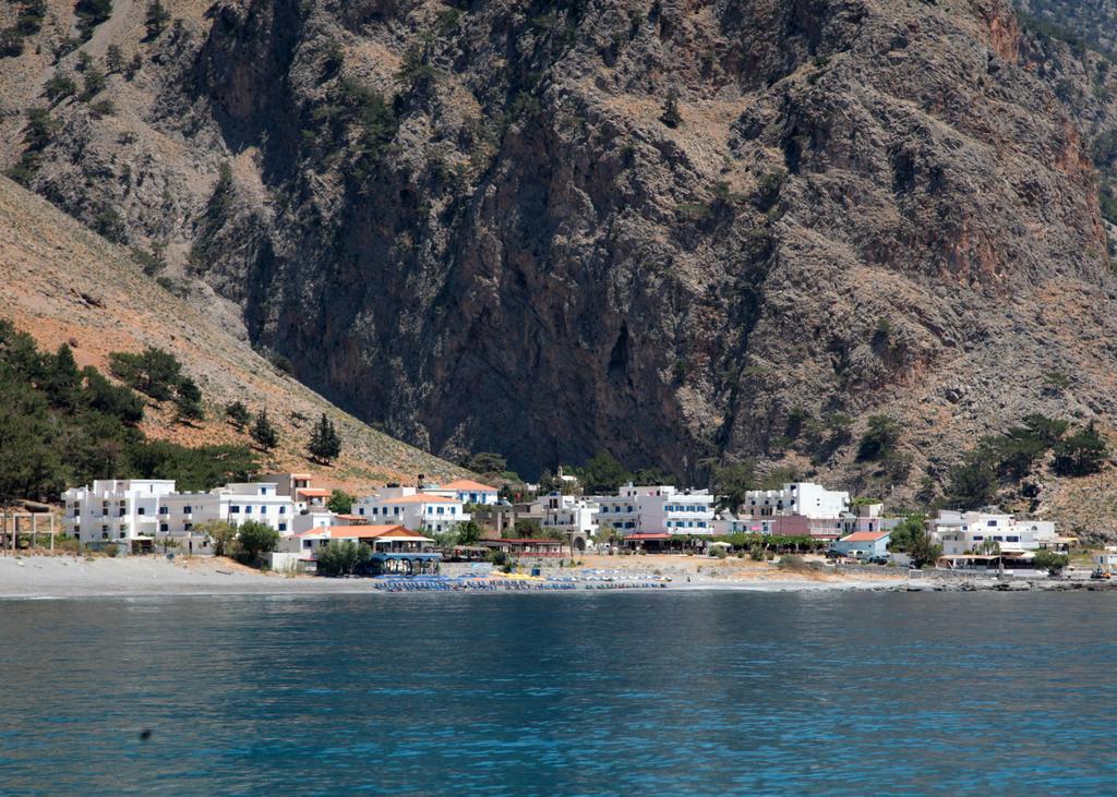 Paralia Guest House Agia Roúmeli Exterior foto