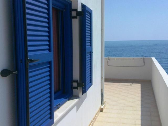 Paralia Guest House Agia Roúmeli Exterior foto