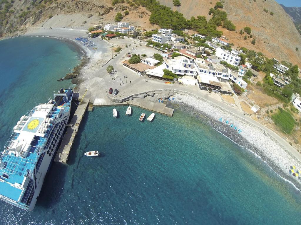 Paralia Guest House Agia Roúmeli Exterior foto